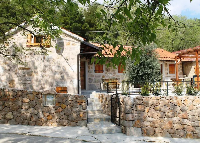 My Dalmatia - Jucinovi Dvori With Private Pool And Sauna