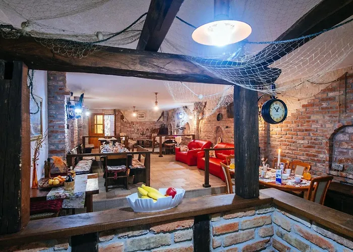 My Dalmatia - Jucinovi Dvori With Private Pool And Sauna *