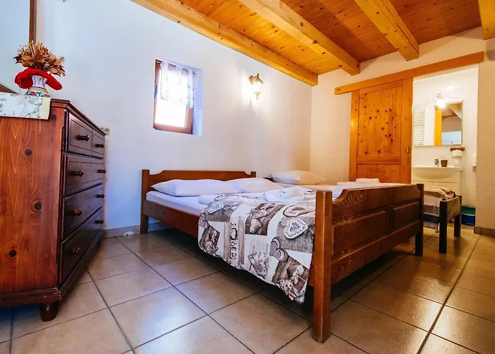 Nyaraló My Dalmatia - Jucinovi Dvori With Private Pool And Sauna *