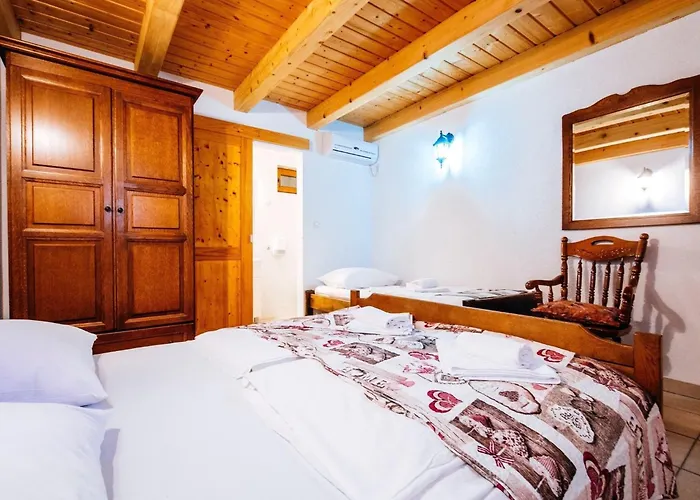 Nyaraló My Dalmatia - Jucinovi Dvori With Private Pool And Sauna