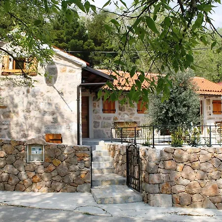 My Dalmatia - Jucinovi Dvori With Private Pool And Sauna