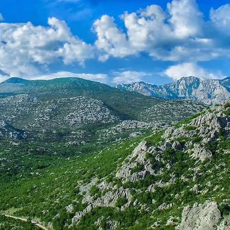 My Dalmatia - Jucinovi Dvori With Private Pool And Sauna Prázdninový dům Starigrad Paklenica